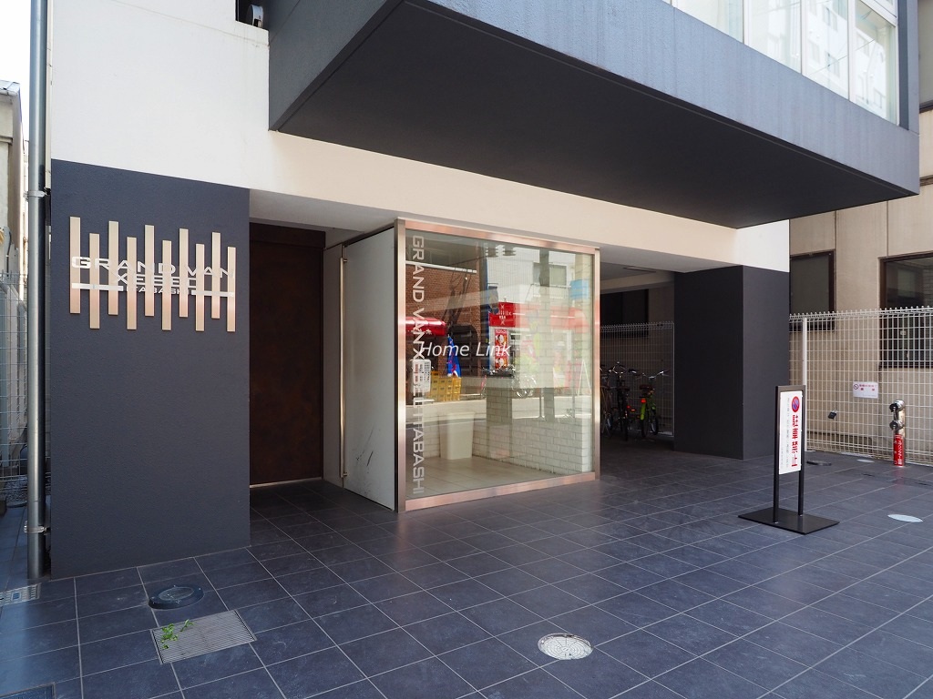 グランヴァン ジーベック板橋　エントランス